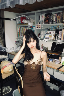 年轻的护士31